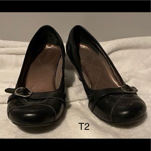Mudd Black Heels 7.5M